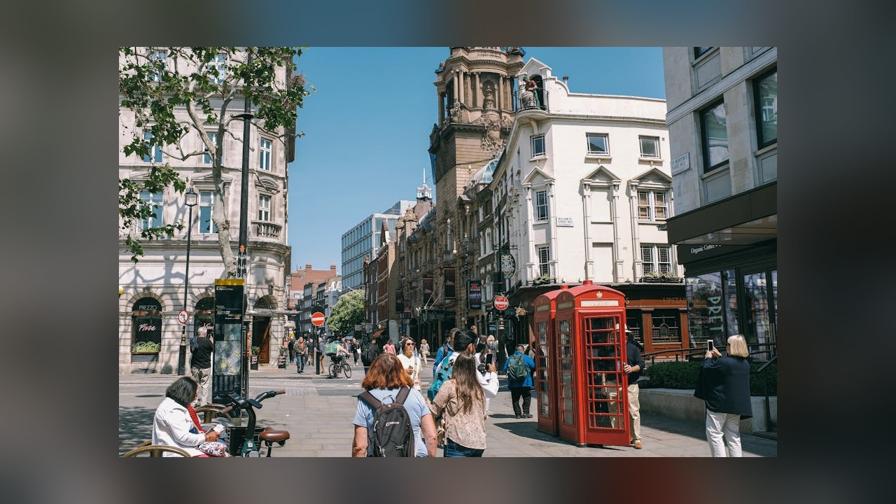 Revenue Growth in the West End: A Tale of Two Theaters
