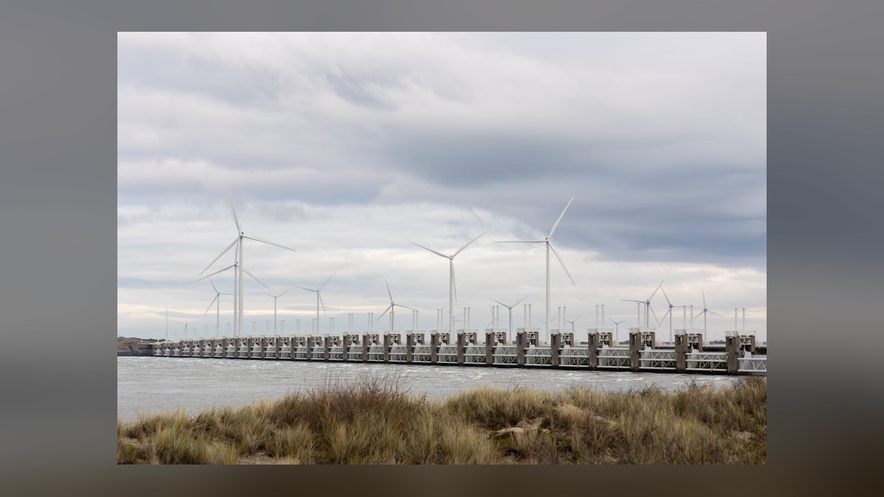 Offshore Wind Expansion in the North Sea: A Beacon for UK’s Renewable Future
