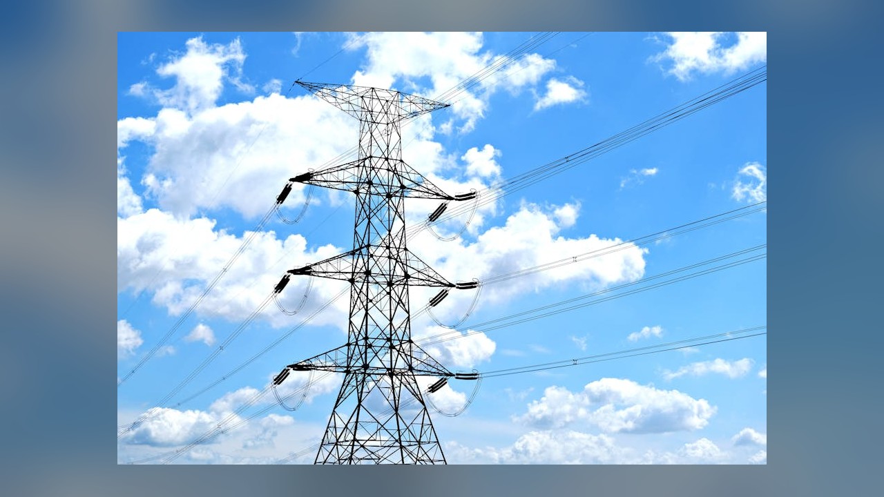 The Unseen Convergence: US Power Grid Decarbonization and Data Center Demand