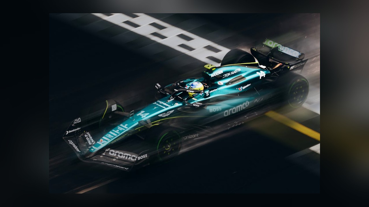 Hybrid Hypercar Engineering Redefines Luxury Performance