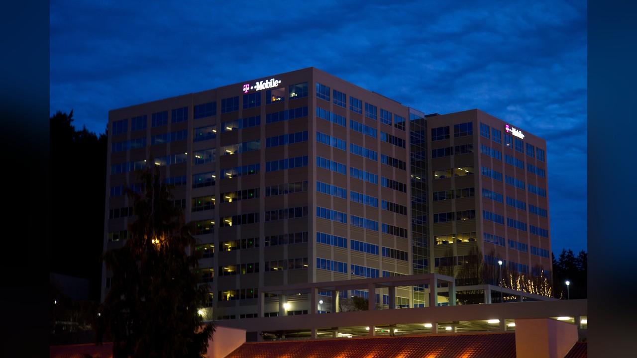 Analysis: T-Mobile Us
