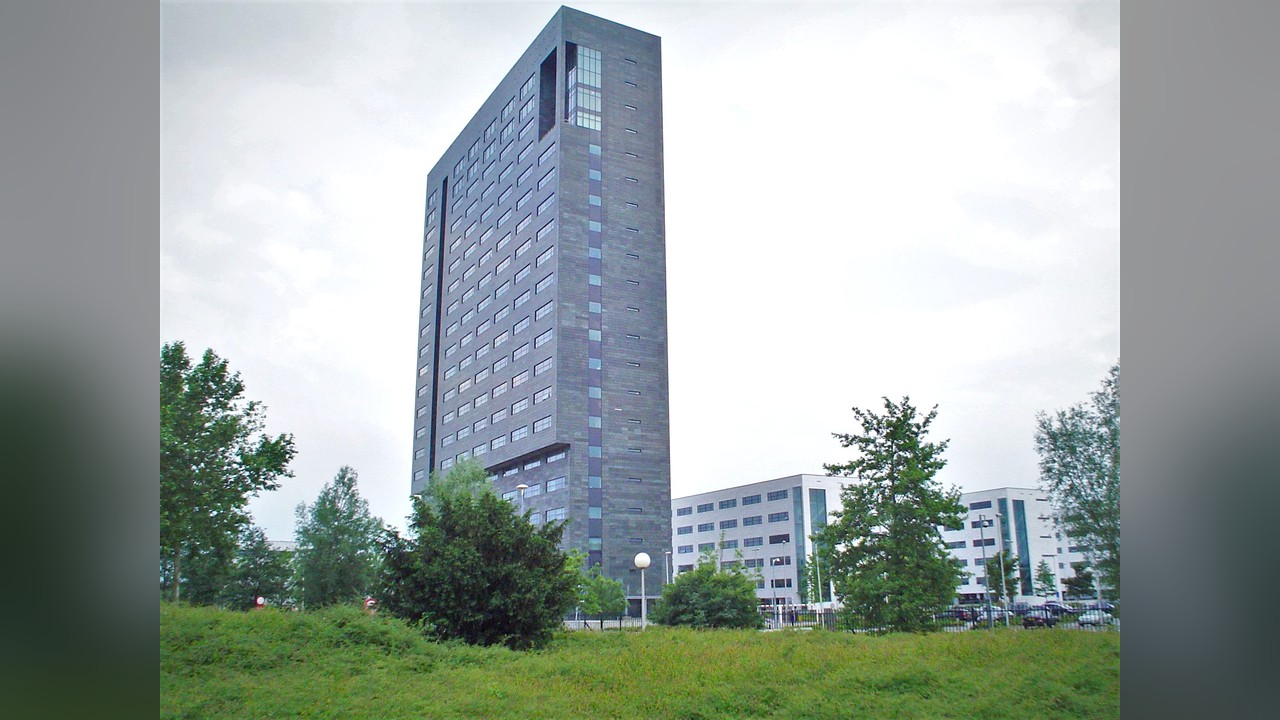 Analysis: Asml Stock